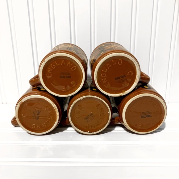 Authentic Vintage Retro Mugs - Picture 3 of 8